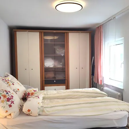 Drei Zi App Nahe Limbecker Platz Und Uni Apartment Essen